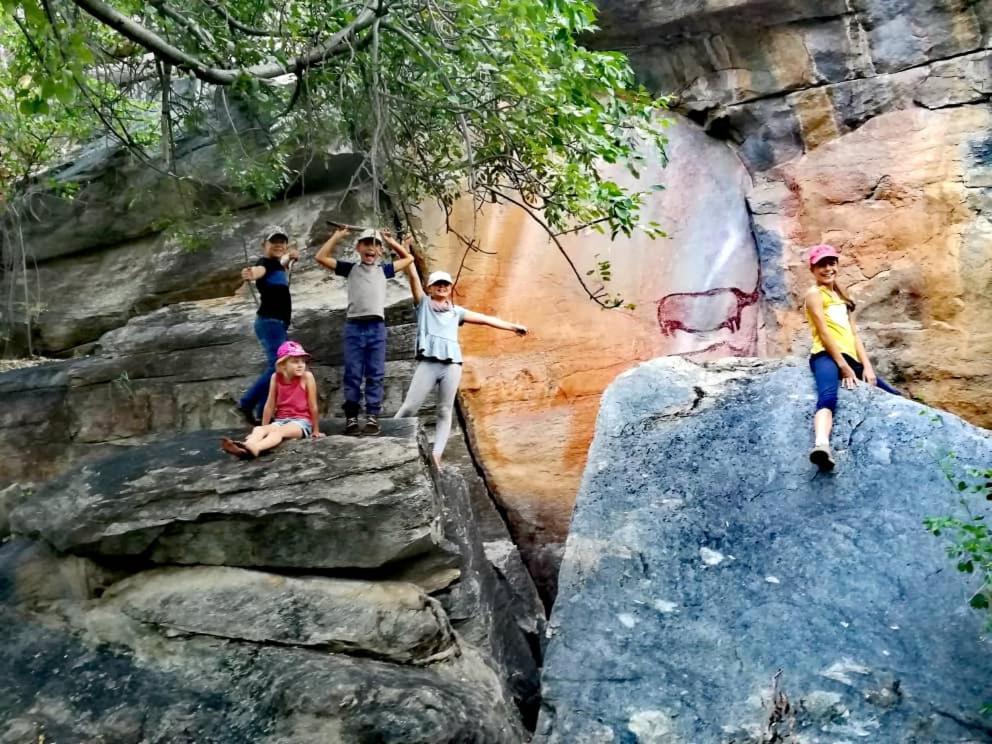 Askiesbos - Samochima Bush Camp Shakawe المظهر الخارجي الصورة